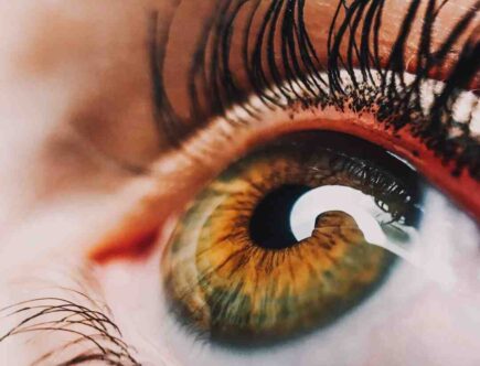 Comment se maquiller les yeux à 50 ans ?