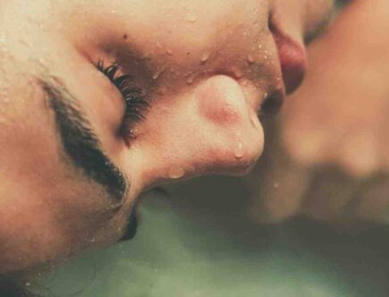 Pourquoi j'ai la peau du visage sèche ?