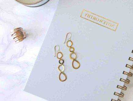 Comment créer sa propre marque de bijoux ?