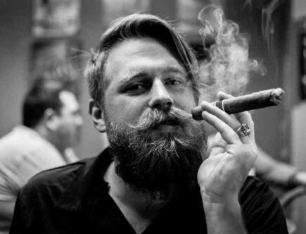 Comment bien hydrater sa barbe ?
