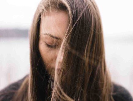 Comment traiter les cheveux forte porosité ?